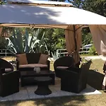 Ghirardelli Bed & Breakfast
