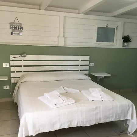 Ghirardelli Bed & Breakfast Sirolo