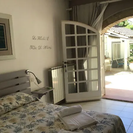 Ghirardelli 3* 시롤로